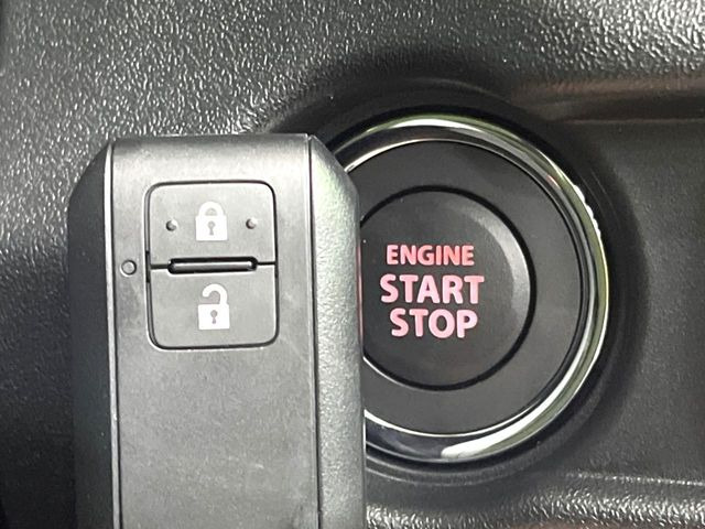 �y�L�[���X�X�^�[�g�V�X�e���z�J�o����|�P�b�g�ɓ��ꂽ�܂܂ł��h�A�̎{���E�������\�ȃX�}�[�g�L�[�𑕔��B�G���W���̃I���E�I�t�����J�M�����o���K�v����������Ƃ��Ă��֗��ł���