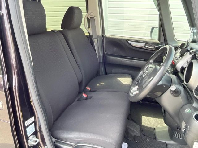 �^�]�Ȃ܂��ɂ͏\���ȃX�y�[�X������A�啿�ȕ��ł��������^�]���Ă�����������ł��B