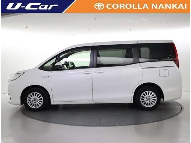 ノア1.8 ハイブリッド X ディライトプラス