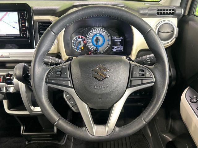 �y�����v�����X�e�A�����O�z�㎿�Ȋv���g�p���邱�ƂŁA��ɂ����������݂ƂĂ��^�]���₷���n���h���ł���