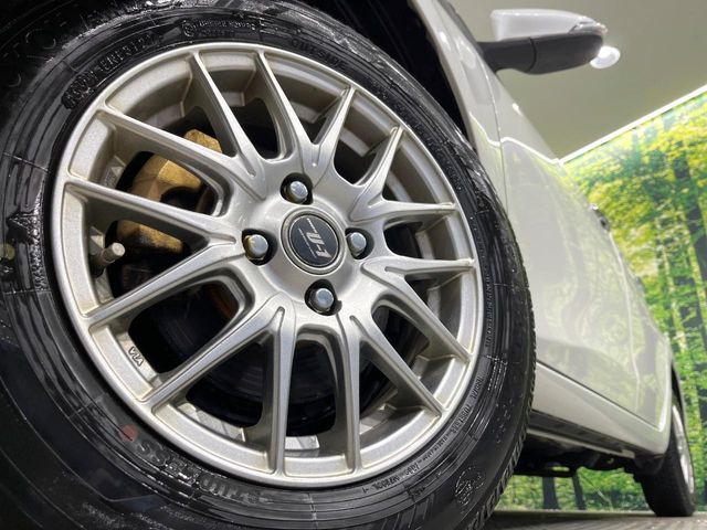 �y14�C���`�A���~�z�C�[���z�O�ςɃ}�b�`�����A���~�z�C�[���𑕒����Ă���܂��B�e��A���~�z�C�[����A�X�^�b�h���X�^�C�����戵�����Ă���܂��B���񂲑��k����������