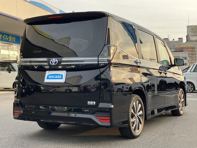 ヴォクシー1.8 ハイブリッド S-Z