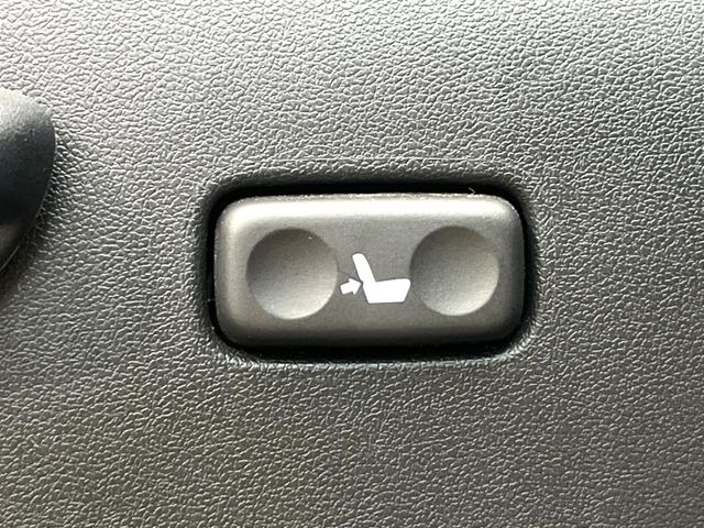 �y�p���[�V�[�g�z�X�C�b�`��ŊȒP�ɃV�[�g�̔��������\!�d��������͂�����܂���!���K�ȃV�[�g�|�W�V�����ɃZ�b�g���āA���K�ȃh���C�u�����y���݂��������B