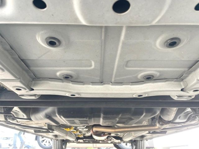 ����肪���ꂢ�Ȃ����ɁA�h�K���H�̎{�H���I�X�X���B�~��n��͂������A���ݕ��ɂ��Z���̕���A��Ń}�����E�E�B���^�[�X�|�[�c���������ɑ�ύD�]���������Ă���܂��B