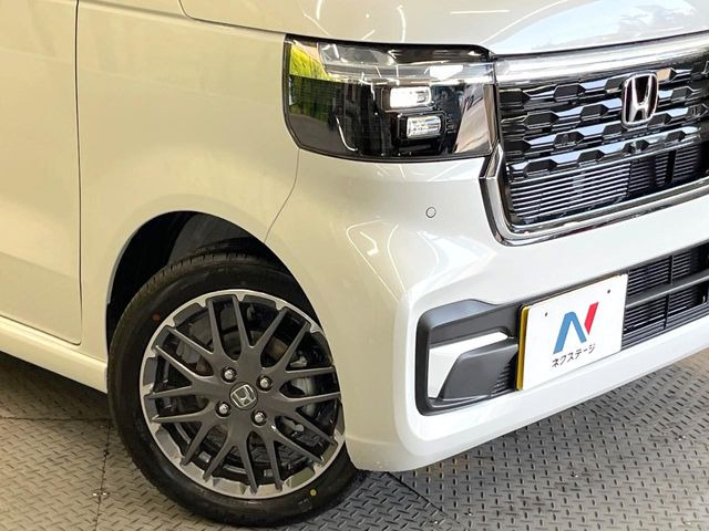 �yLED�w�b�h���C�g�z���V����ԑ��s�����ǍD�Ȏ��E���m�ۂ����S���ĉ^�]�ł��鍂�P�xLED�w�b�h���C�g�𑕔�!�_�����x�������A����d�͂��}�����Ă��܂��B