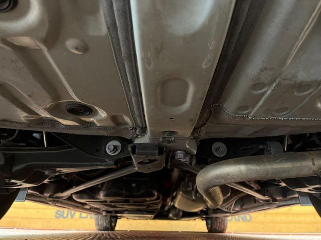 ����肪���ꂢ�Ȃ����ɁA�h�K���H�̎{�H���I�X�X���B�~��n��͂������A���ݕ��ɂ��Z���̕���A��Ń}�����E�E�B���^�[�X�|�[�c���������ɑ�ύD�]���������Ă���܂��B