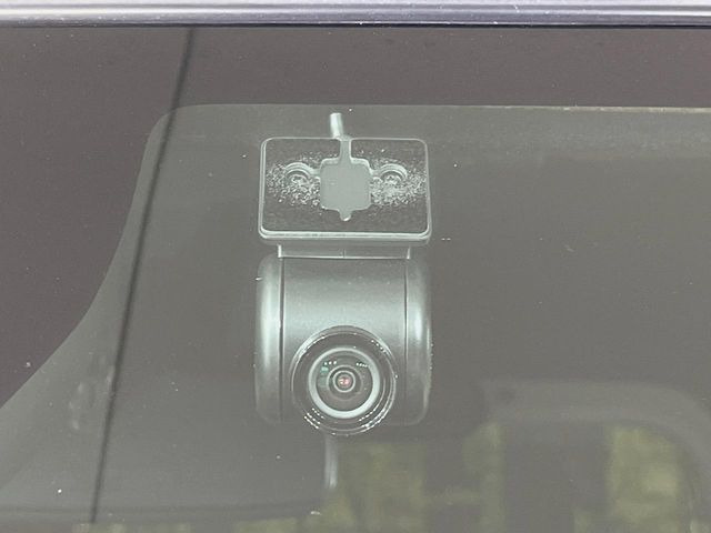 �y�h���C�u���R�[�_�[�z�h���C�u���R�[�_�[����!���s���͂������A������^�]�⎖�̂ɑ��������ہA�f���ŋL�^���A����̃��X�N�ɔ����܂��B���L�^�pSD�J�[�h�͂��q�l�����g�ł��������������K�v������܂��B