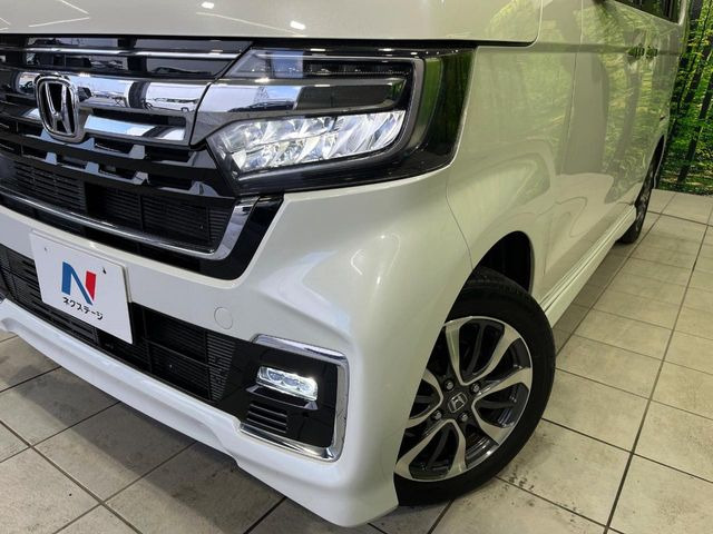 �yLED�w�b�h���C�g�z���V����ԑ��s�����ǍD�Ȏ��E���m�ۂ����S���ĉ^�]�ł��鍂�P�xLED�w�b�h���C�g�𑕔�!�_�����x�������A����d�͂��}�����Ă��܂��B