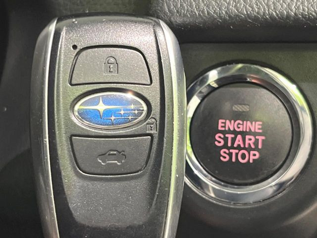 �y�A�N�Z�X�L�[&�v�b�V���X�^�[�g�z�J�o����|�P�b�g�ɓ��ꂽ�܂܂ł��h�A�̎{���E�������\�ȃX�}�[�g�L�[�𑕔��B�G���W���̃I���E�I�t�����J�M�����o���K�v�������A�{�^�����v�b�V�����邾����OK��