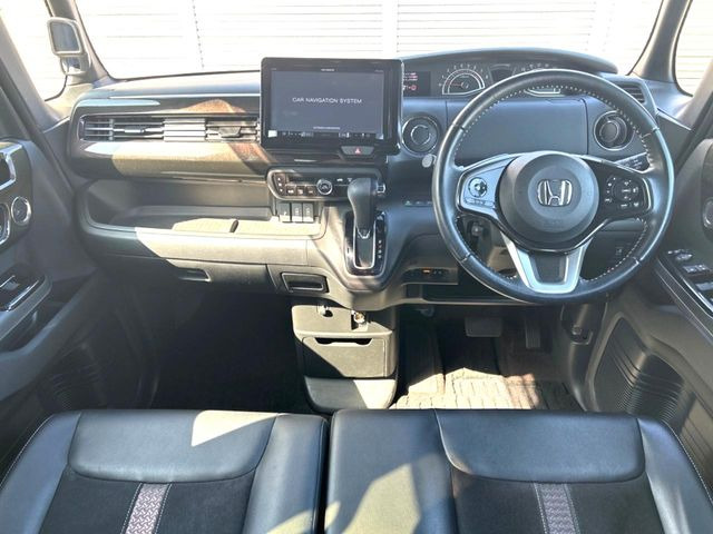 N-BOXカスタムG L ターボ ホンダセンシング