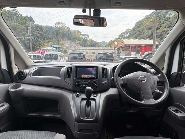 NV200バネットバン1.6 DX