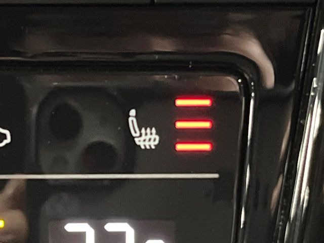 ���t�����g�V�[�g�q�[�e�B���O:�^�]�ȁE����ȋ��ɎO�i�K�Œ��߂��\�ȃV�[�g�q�[�^�[�𑕔����Ă���܂��B�G�߂��킸���K�ɂ��g�p���������܂��B