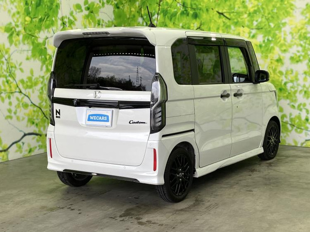 N-BOXカスタムL ターボ スタイルプラス ブラック