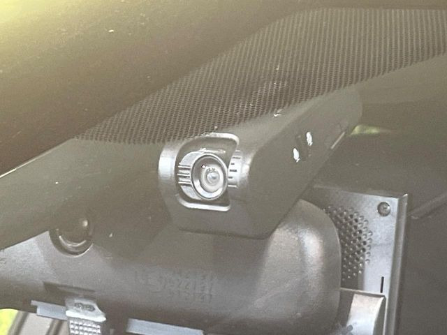 �y�h���C�u���R�[�_�[�z�h���C�u���R�[�_�[����!���s���͂������A������^�]�⎖�̂ɑ��������ہA�f���ŋL�^���A����̃��X�N�ɔ����܂��B���L�^�pSD�J�[�h�͂��q�l�����g�ł��������������K�v������܂��B