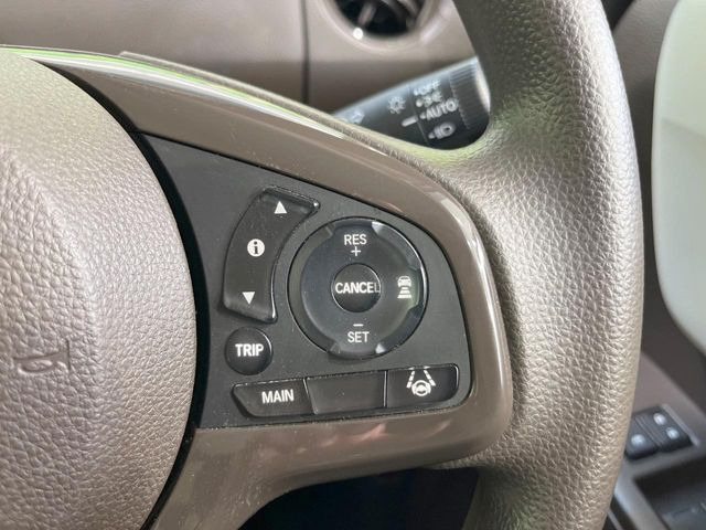 �y�A�_�v�e�B�u�N���[�Y�R���g���[���z�������H�ł̒��������s���y��!!�����ő��x��ۂN���[�Y�R���g���[�����A�Փˌy���V�X�e���ƘA�g���A�O���̎ԗ������m���ĎԊԂ�ۂ悤�ɑ��x���߂��Ă���܂�!!