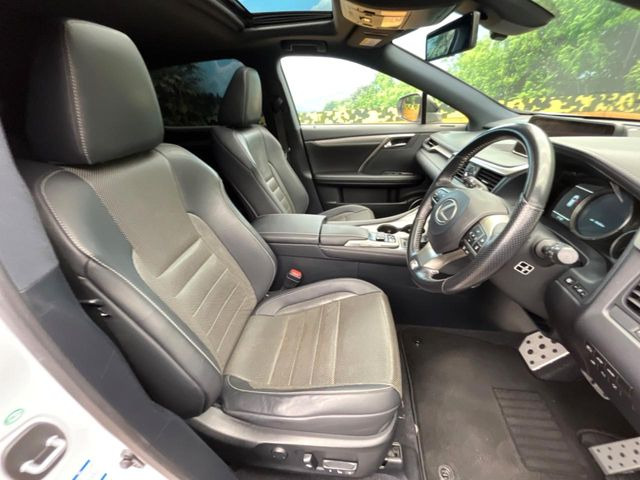 �^�]�ȃV�[�g���͎g�p�������Ȃ��A�ǍD�ȏ�ԂƂȂ��Ă��܂��B���J�Ɏg���Ă������Ƃ��悭�킩��܂��ˁB