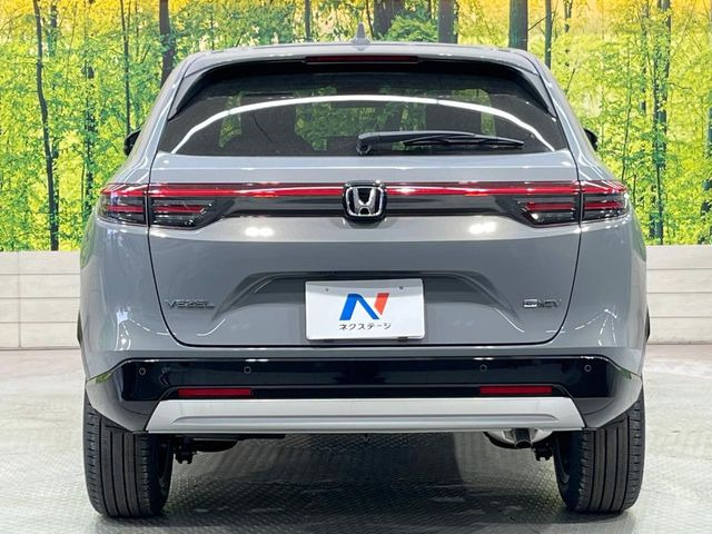 安心の最長10年・走行無制限保証(有償)をご用意。保証内容も充実はもちろん、無料点検&オイル交換や、年中無休の全国・24時間ロードサービスも付帯されておりますのでご安心下さい。