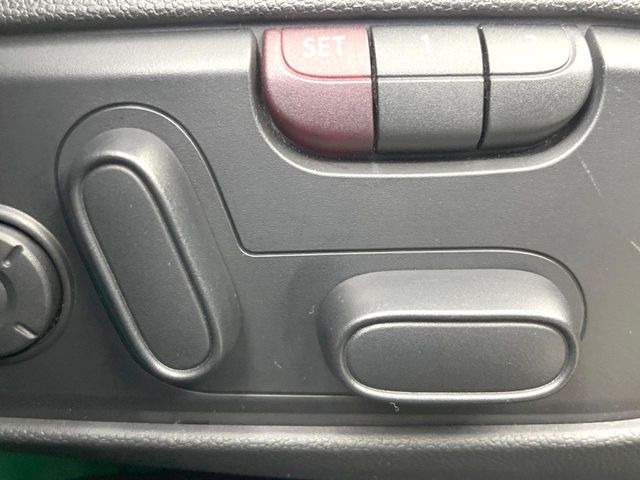 ���p���[�V�[�g:�V�[�g�ʒu��&ldquo;�O��Ɣw�������&ldquo;�p�x�̔��������\�ƂȂ�܂��B�蓮�ݒ�̃V�[�g�����A���ׂ₩�Ȑݒ肪�ł���̂��|�C���g�ł��B