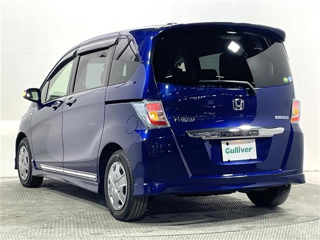 フリードハイブリッド1.5 ジャストセレクション