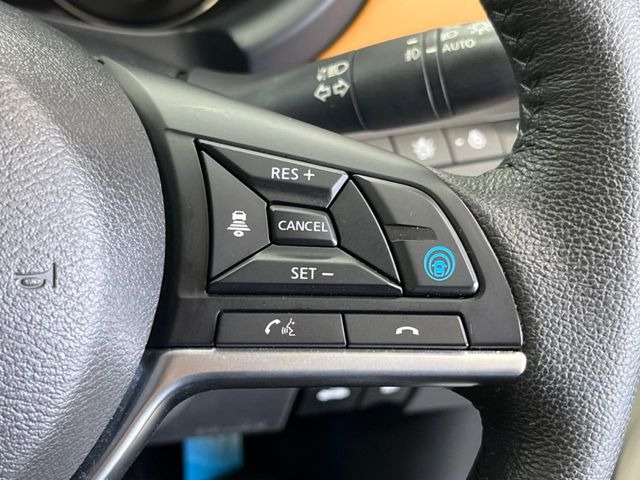 【プロパイロット】高速道路での長距離走行が楽に!!渋滞時と巡回走行のシーンで、アクセル・ブレーキ・ステアリングを自動で制御し、長距離運転の負担を軽減してくれます♪