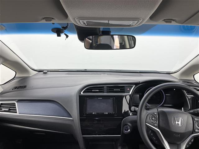 シャトル1.5 ハイブリッド ホンダセンシング