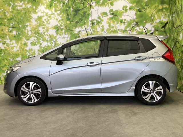 フィット1.3 13G Sパッケージ