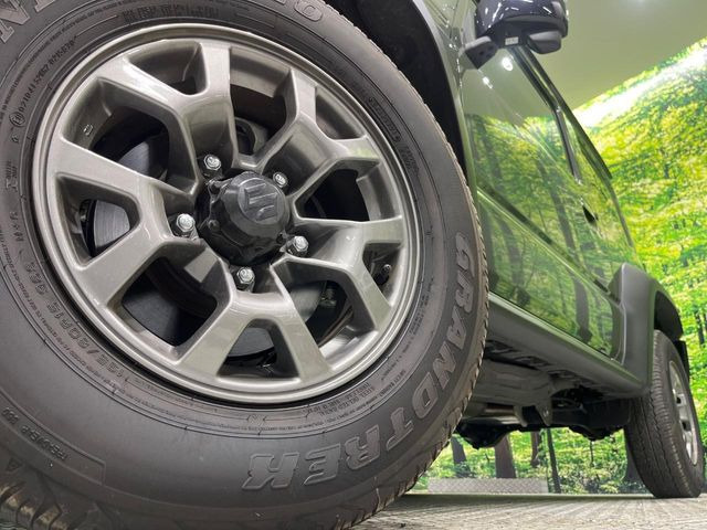 �y����15�C���`�A���~�z�C�[���z�O�ςɃ}�b�`���������A���~�z�C�[���𑕒����Ă���܂��B�e��ЊO�A���~�z�C�[����A�X�^�b�h���X�^�C�����戵�����Ă���܂��B���񂲑��k����������