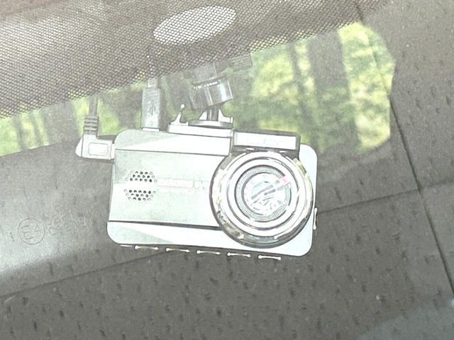 �y�h���C�u���R�[�_�[�z�h���C�u���R�[�_�[����!���s���͂������A������^�]�⎖�̂ɑ��������ہA�f���ŋL�^���A����̃��X�N�ɔ����܂��B���L�^�pSD�J�[�h�͂��q�l�����g�ł��������������K�v������܂��B