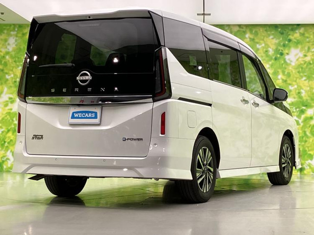 セレナ1.4 e-POWER ハイウェイスターV