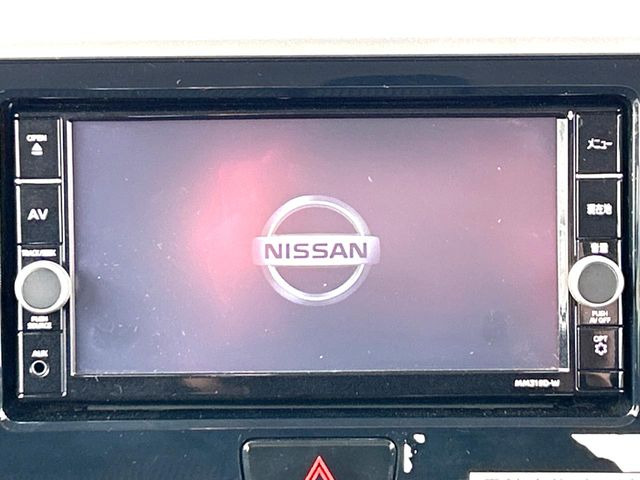 �y�����i�r�z�l�C�̏����i�r�𑕔����Ă���܂��B�i�r�̎g���₷���͂������A�I�[�f�B�I�@�\���[��!�L�����v�◷�s�͂������A�ʋ΂┃�����ȂǕ��i�̃h���C�u���y�����Ȃ�͂���