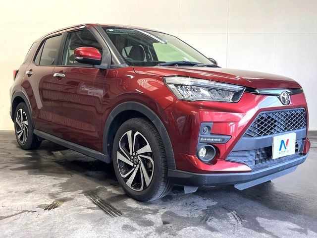 安心の最長10年・走行無制限保証(有償)をご用意。保証内容も充実はもちろん、無料点検&オイル交換や、年中無休の全国・24時間ロードサービスも付帯されておりますのでご安心下さい。