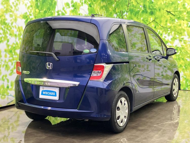 フリード1.5 G プレミアムエディション