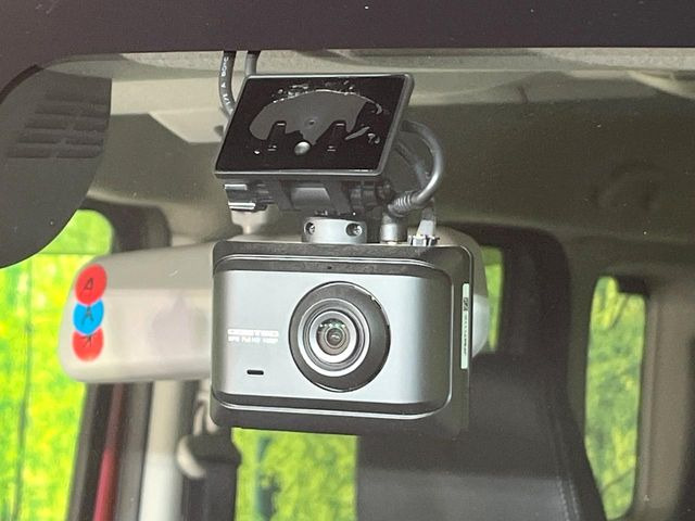 �y�h���C�u���R�[�_�[�z�h���C�u���R�[�_�[����!���s���͂������A������^�]�⎖�̂ɑ��������ہA�f���ŋL�^���A����̃��X�N�ɔ����܂��B���L�^�pSD�J�[�h�͂��q�l�����g�ł��������������K�v������܂��B