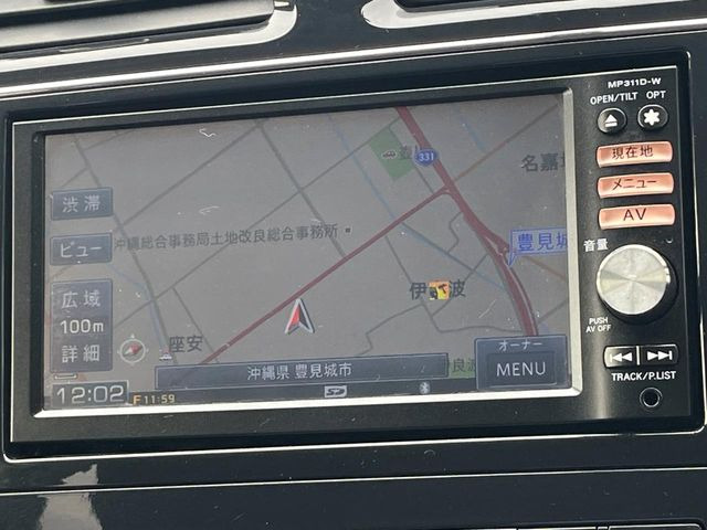 �y�����i�r�z�l�C�̏����i�r�𑕔����Ă���܂��B�i�r�̎g���₷���͂������A�I�[�f�B�I�@�\���[��!�L�����v�◷�s�͂������A�ʋ΂┃�����ȂǕ��i�̃h���C�u���y�����Ȃ�͂���