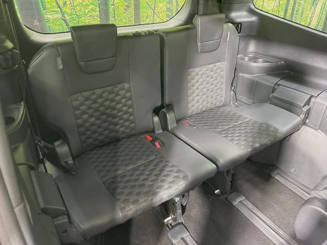 3��ڃV�[�g�͂�������ԗǍD����l�ł��������ƍ����Ē����܂��̂ŁA��l���ł̂��o���������N���N�ł��􂲉Ƒ��ŁA�C�̒m�ꂽ���ԂŁA�h���C�u�ɍs���̂��y���݂ł��ˁ�