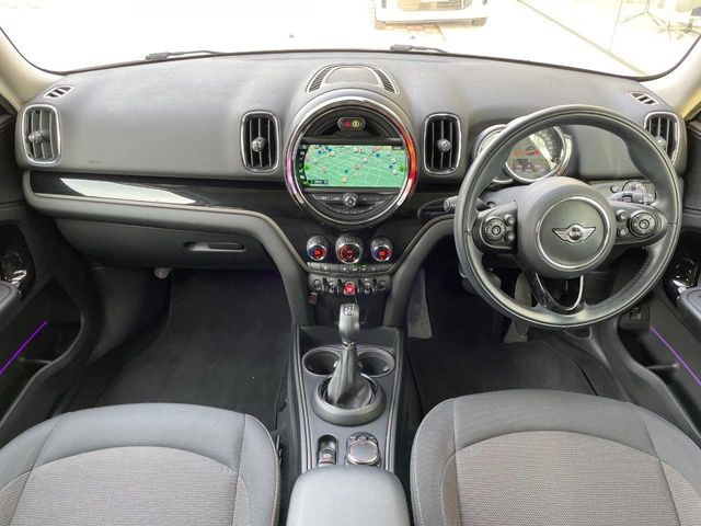 �A���ԃO���[�v���݌ɐ���2,000��!�S���̌n��X���烁�[�J�[�E�Ԏ��킸���Љ�o����̂ŁA���Ȃ��Ƀs�b�^���̂��Ԃ�������͂��ł���܂��͂��₢���킹��������