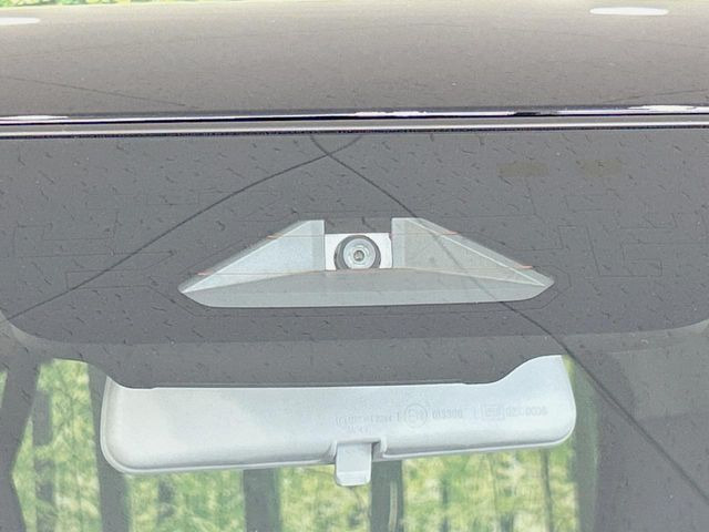 �y�X�Y�L �Z�[�t�e�B�T�|�[�g�z���s���ɑO���̎ԗ�����F�����A�Փ˂������Ȏ��͌x��ƃu���[�L�ŏՓˉ���Ɣ�Q�y�����A�V�X�g�B�����S�Ƀh���C�u�����y���݂��������܂��B