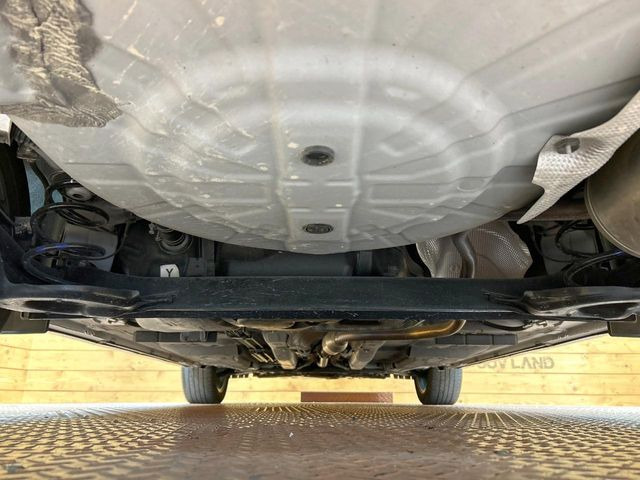 ����肪���ꂢ�Ȃ����ɁA�h�K���H�̎{�H���I�X�X���B�~��n��͂������A���ݕ��ɂ��Z���̕���A��Ń}�����E�E�B���^�[�X�|�[�c���������ɂ��D�]���������Ă���܂��B