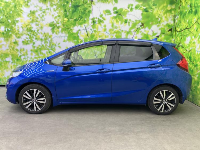 フィット1.5 ハイブリッド Lパッケージ