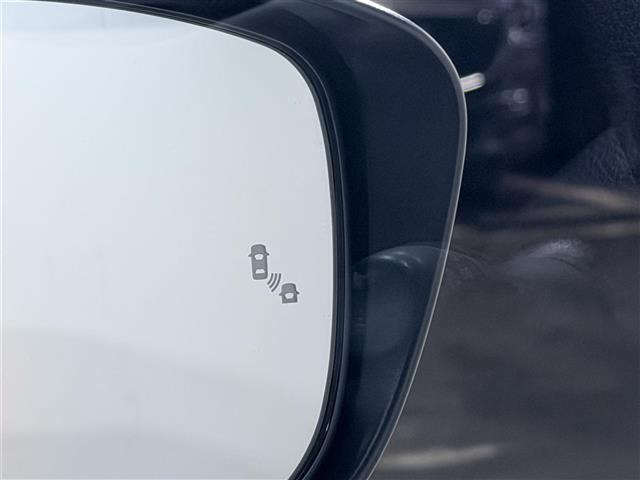 セレナ1.2 e-POWER ハイウェイスターV