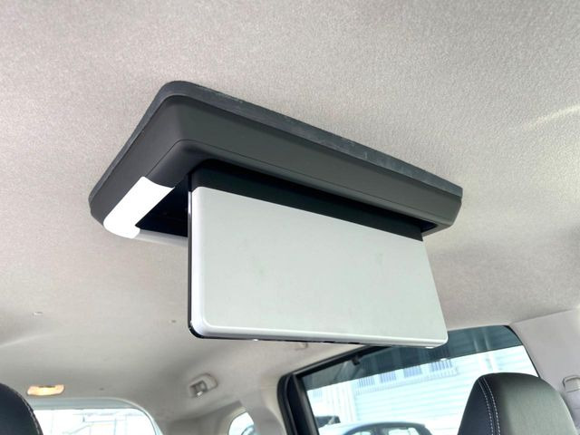 フリードハイブリッド