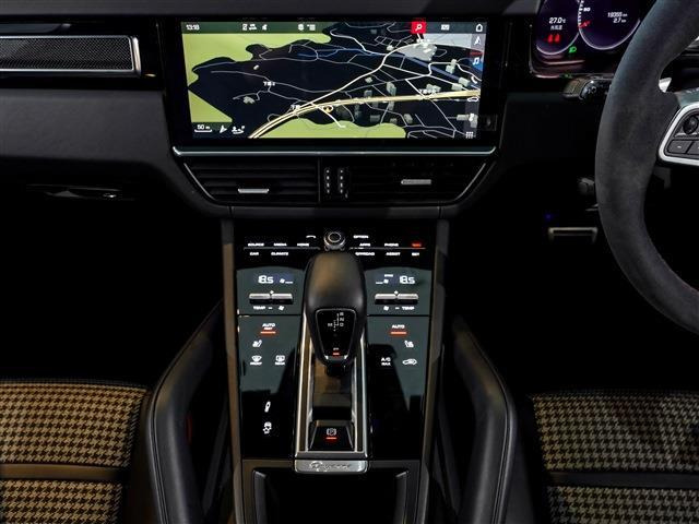 ���ЂɂāA�����N���[�j���O�����{���Ă���܂��̂ŋC�����悭����肢�������܂��B