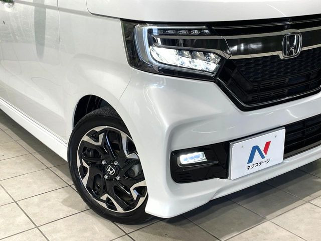 �yLED�w�b�h���C�g�z���V����ԑ��s�����ǍD�Ȏ��E���m�ۂ����S���ĉ^�]�ł��鍂�P�xLED�w�b�h���C�g�𑕔�!�_�����x�������A����d�͂��}�����Ă��܂��B