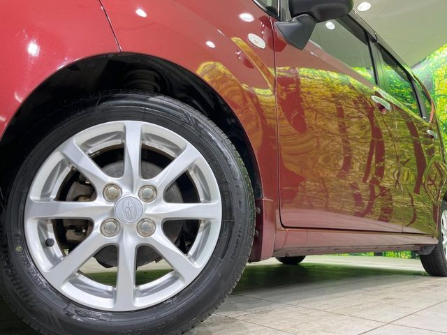 �y����14�C���`�A���~�z�C�[���z�O�ςɃ}�b�`���������A���~�z�C�[���𑕒����Ă���܂��B�e��ЊO�A���~�z�C�[����A�X�^�b�h���X�^�C�����戵�����Ă���܂��B���񂲑��k����������