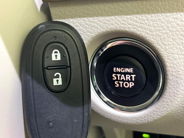 �y�L�[���X�X�^�[�g�V�X�e���z�J�o����|�P�b�g�ɓ��ꂽ�܂܂ł��h�A�̎{���E�������\�ȃX�}�[�g�L�[�𑕔��B�G���W���̃I���E�I�t�����J�M�����o���K�v����������Ƃ��Ă��֗��ł���