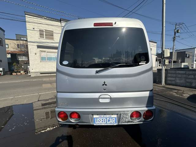 �h�T�r���H�A�V���[�V�u���b�N�����ГƎ��̋����̉��i�ŏ����Ă���܂��B���񂲑��k���������܂��B