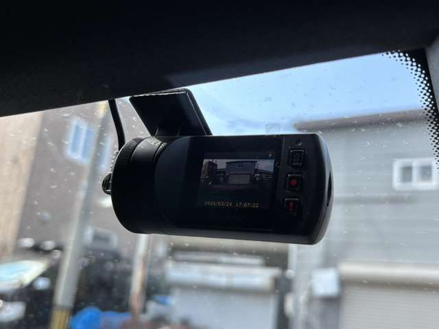 ドライブレコーダー