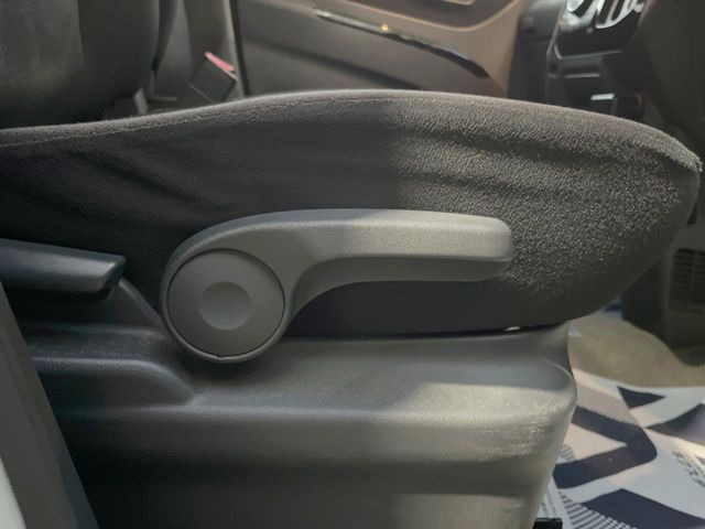 �y�V�[�g���t�^�[�z�V�[�g���ʂ̈ʒu���㉺�ɒ����ł���V�[�g���t�^�[�𑕔��B�啿�ȕ��������ȕ����œK�ȃh���C�r���O�|�W�V�����ŉ^�]�ł��܂��B