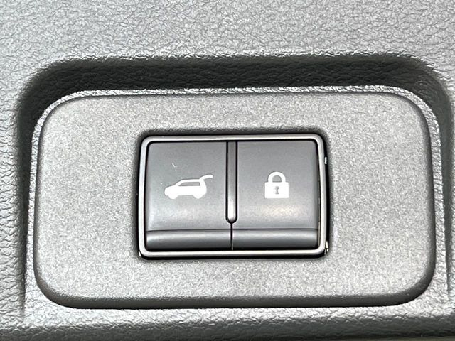 �y�p���[�o�b�N�h�A�z�X�}�[�g�L�[��^�]�Ȃ̃{�^�������������Ń��A�Q�[�g�������ŊJ���܂�!�ו��������Ă��鎞��A�����ʒu�ɂ���o�b�N�h�A��߂�ۂɕ֗��ȋ@�\�ł���