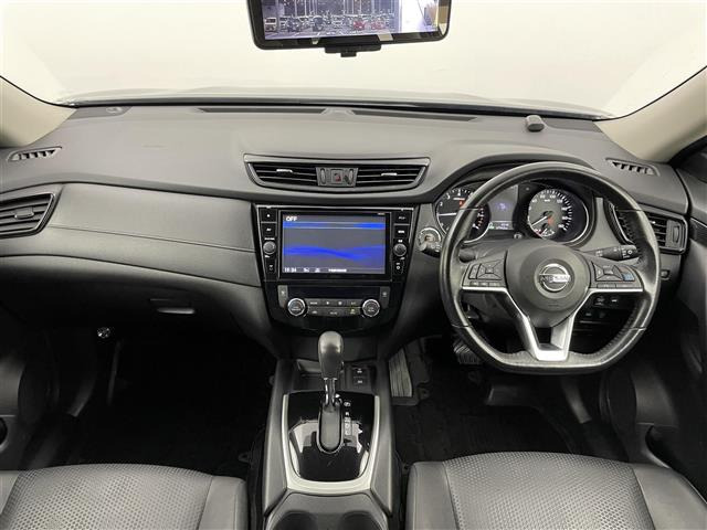 エクストレイル2.0 20Xi 4WD